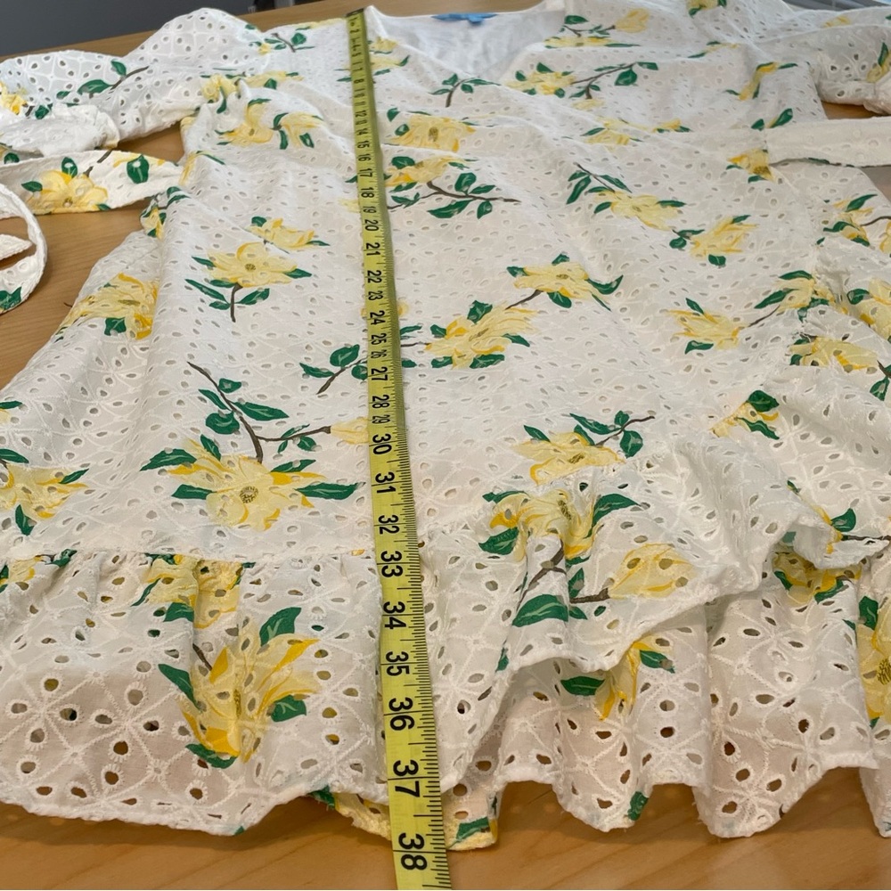Draper James Reba Wrap Dress Sz 10 White Eyelet with Yellow Floral Garden Party - Picture 13 of 14